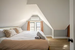 Walkable Black Rock Retreat: 2 Kings - Image 3