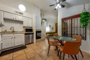 St. Mary's Gem | Cozy | 1 BR 1 BA | Garage | Patio - Image 3