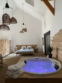 The Corsica Suite with Hot Tub - Image 5