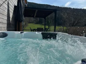Grand Perce Neige, modern chalet, private spa, 7p - Image 3