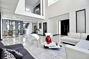 Massive Modern Mansion: 7br Heated Pool + Jacuzzi - Image 4
