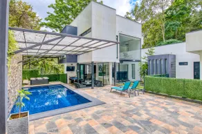 Massive Modern Mansion: 7br Heated Pool + Jacuzzi - Image 3