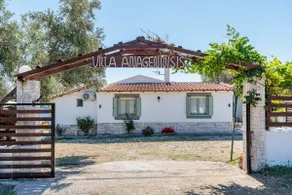Villa Anagennisis | Sea View & Close to Beach - Image 2