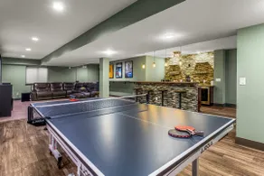 Luxury | Hot Tub | Theater | 4.5k sqft | Olde Town - Image 5