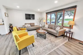 TheGuesthouse, 2BR2Bath, KING bed, QUIET Hideaway - Image 2