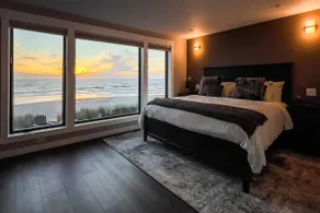 Beachfront Luxury, Hot Tub, Fire Pit, Spa & Arcade - Image 3