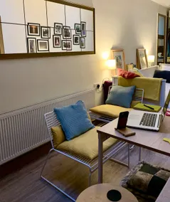 Private Self-Contained Studio Near Sea & City - Image 2