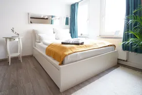 Top floor - 52 m² - In terraced house - large bathroom, kitchen - Image 3