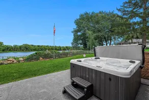 Waterfront | HOT TUB | Sleeps 15 - Image 4