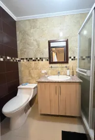 House in a gated community with 24/7 security - Image 5