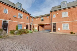 Quaint 1 Bedroom 1st Floor Flat - Image 4