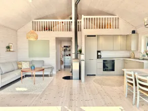 Coastal cabin surrounded by nature in Søgne - Image 4