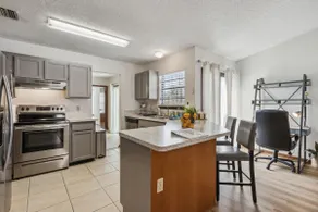 River City Hideaway | 3BR Near JAX Airport - Image 3