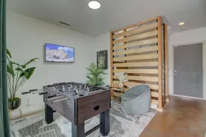 Safari Treehouse 4 Levels 2bd1.5 Bath Rooftop deck - Image 3