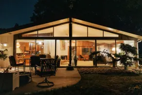 The Draper-MCM Spacious Ranch minutes to it all - Image 4