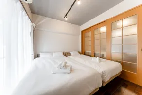 Garden's Apartment, Family Apartment 2 - Image 3