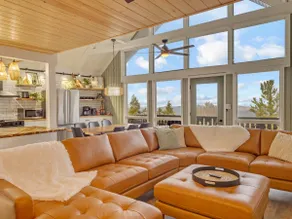 Boho Chalet w/ Mountain Views - Image 2