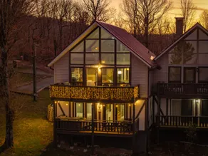 Boho Chalet w/ Mountain Views - Image 5