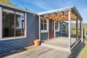 Blossoms on the Bay - 4 Bedrooms - Image 2