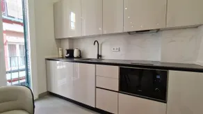 Navas 102 Cosmopolitan Loft - Image 3
