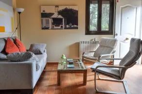 Cabana Rentals - Cozy house with a green garden - Image 3