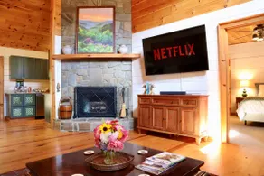 Trails + Fireplaces | Mins to Town, Lake, & Hiking - Image 5