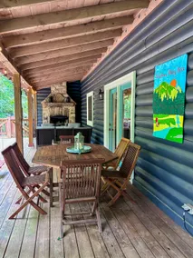 Trails + Fireplaces | Mins to Town, Lake, & Hiking - Image 3