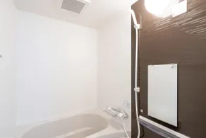 Sumyca Osaka's apartment, 7-minute walk from Kyobashi station, access to multiple train lines, double bed. - Image 4