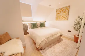 Elegant Hideaway City Centre,1 Bed Flat, 3rd Floor - Image 2