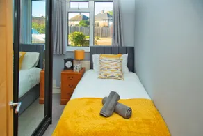 Potter's Cove in Watford - Walk to the Studios - Image 3