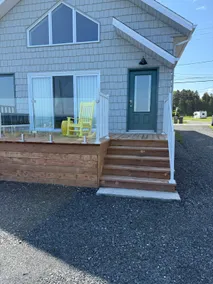 Beachfront cottage - Image 3