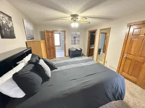 Graceland Acreage w/ Party Barn! - Image 5