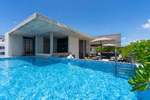 2 Pools + Housekeeping + Parking + Laundry + More - Image 2