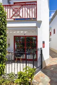 2BR Duplex | Pool & 50m to Playa del Cura Beach - Image 3