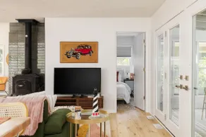HGTV Featured Mid-Century Beach Retreat - Image 5