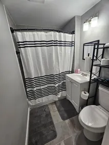 Private Entire Apartment — 8 Min to Baystate - Image 5