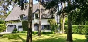 Villa in beautiful green lane close to center - Image 2