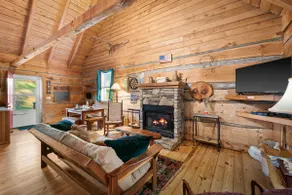 Gorgeous Cabin | Fast 100mbps WiFi | Pet Friendly! - Image 2