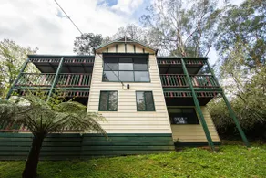 Trailview House - Image 2