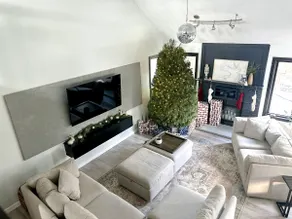5BR Pool Home by Downtown GR - Image 2