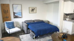 Maple Bay Seaside Suite - Image 4