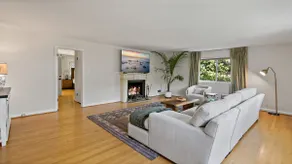 Stay,Work,Thrive:premier House - Image 5