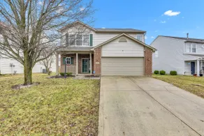 Beautiful 3 BD Home in Fishers with EV Charger - Image 5