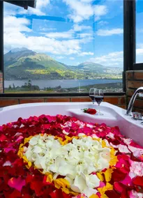Glamping with Jacuzzi - Pawkar Raymi - Image 5