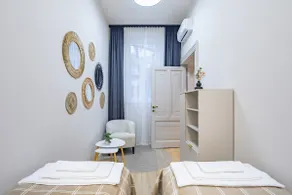 Central Elegance - Image 4