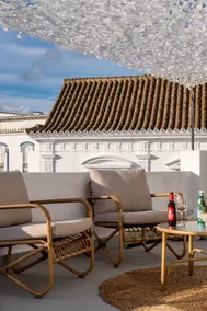 Apartment with terrace and views of the bay - Image 3