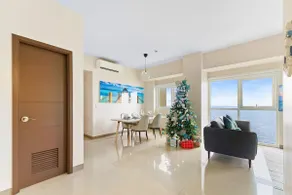 Ultimate Bayside Leisure w/ VIP Access & Bay Views - Image 3