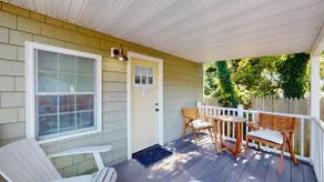 1BR • King Bed • Sofa Bed • Sleeps 4 •Shared Pool - Image 3