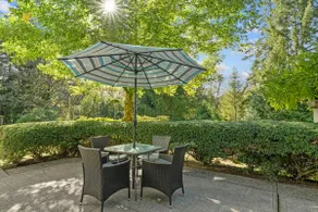 Spacious Secluded Getaway with Office Near SeaTac - Image 5