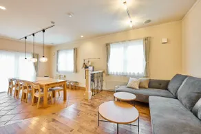 Southern European-style house with a natural taste/2-minute walk from Kotoni Station/Maximum 12 people/Free parking 2 - Image 2